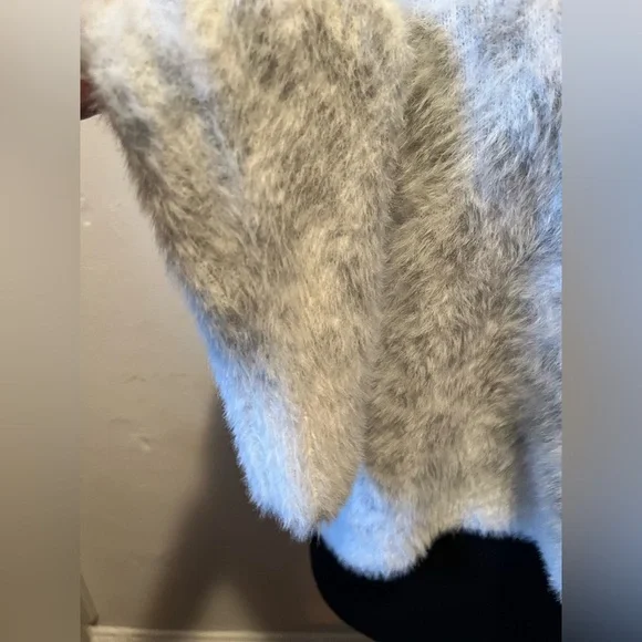 Bella Dahl Cropped Slouchy Boxy Sweater Jacquard Knit Snow Leopard Size XS - Picture 9 of 9